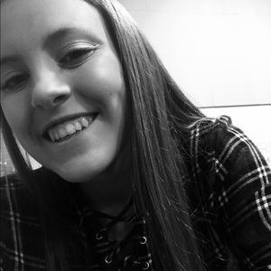 Meet your Posher, Tayler